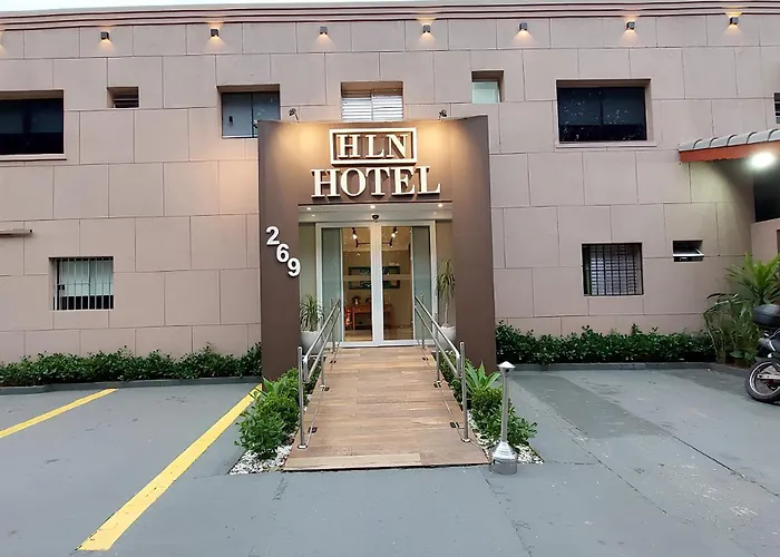 羅雅新星酒店